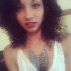 Meet your Posher, Nikki